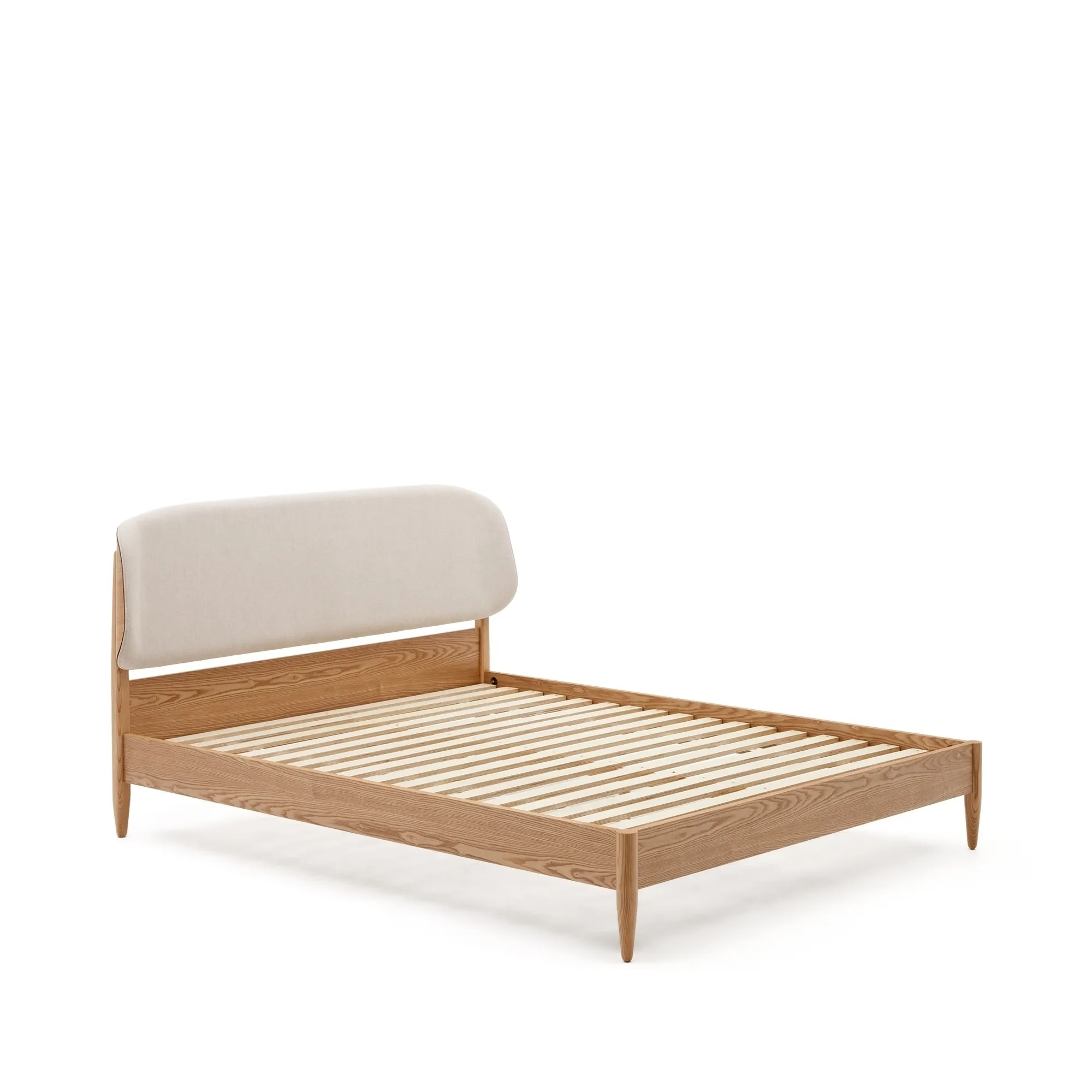 Двуспальная кровать La Forma Octavia ясень с белым мягким изголовьем 178342
