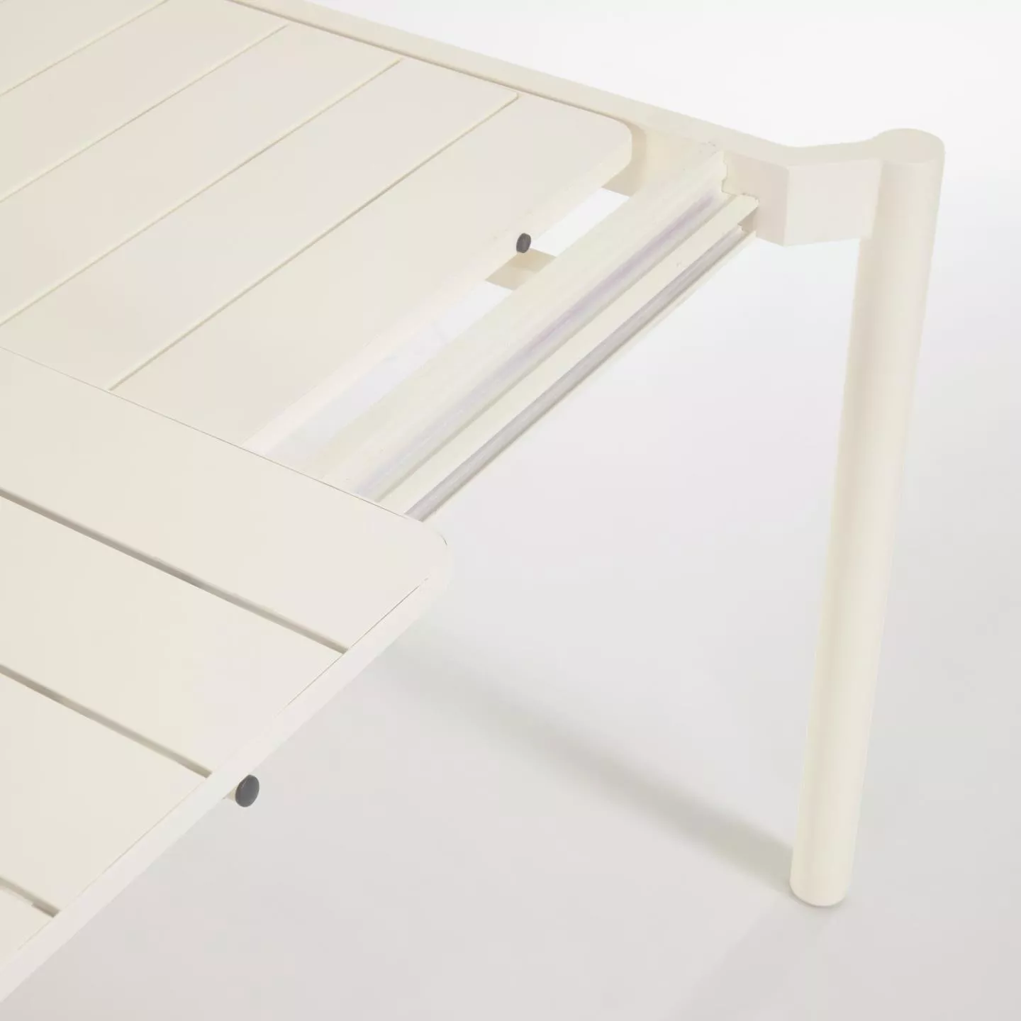 Раздвижной стол La Forma Zaltana белый 180 x 100 см