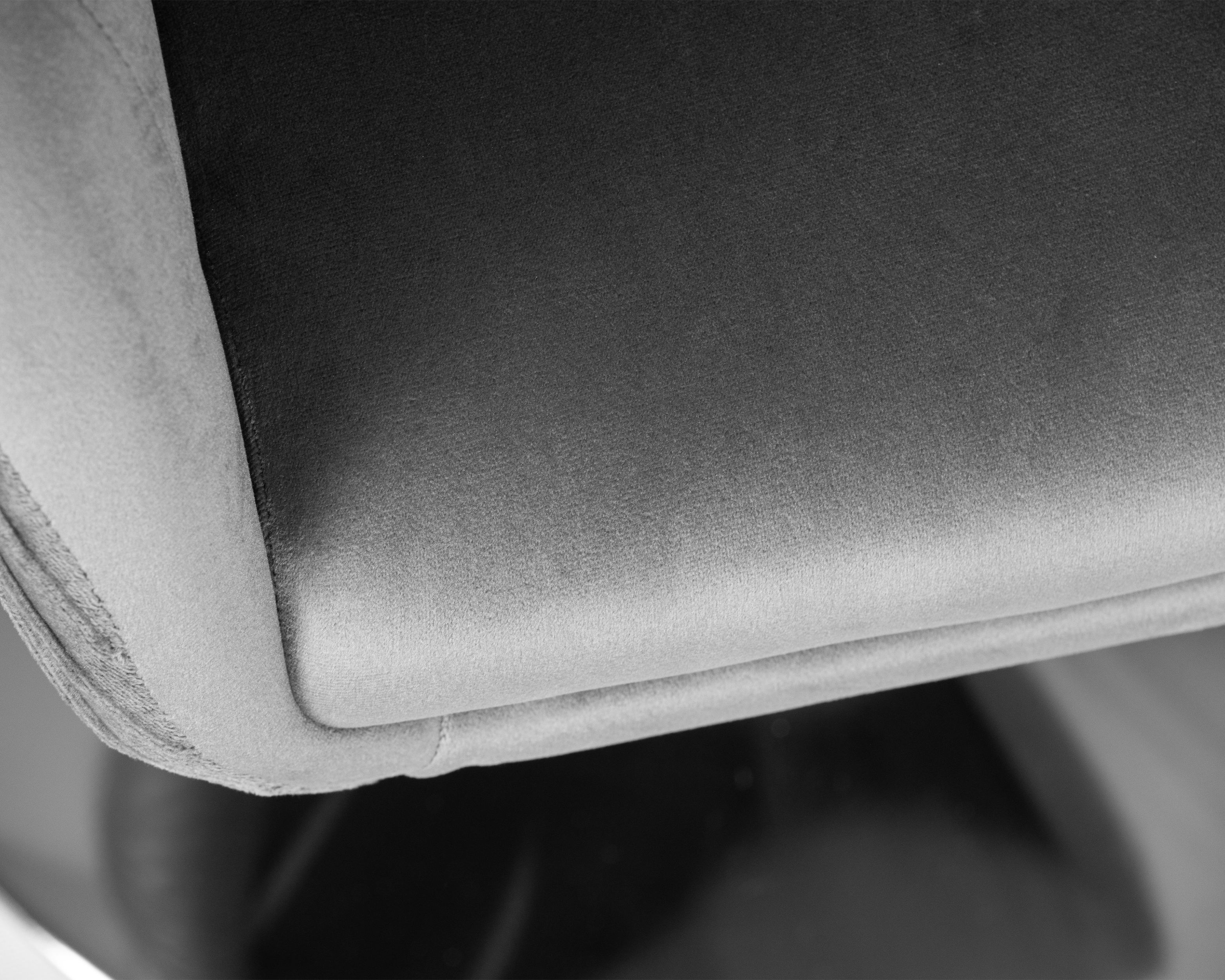 Кресло дизайнерское DOBRIN EDISON серый велюр 1922-19
